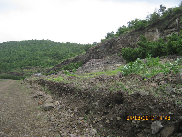 Cut, Demolished & Destroyed Hill of XRBIA Hinjewadi Pune - Nere Dattawadi, on Marunji Road, approx 7 kms from KPIT Cummins at Hinjewadi IT Park - 79