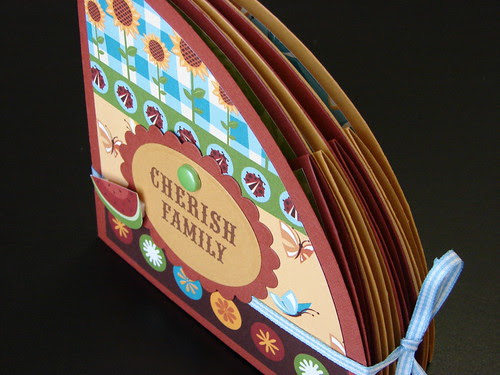 Circle Pop-Up Book
