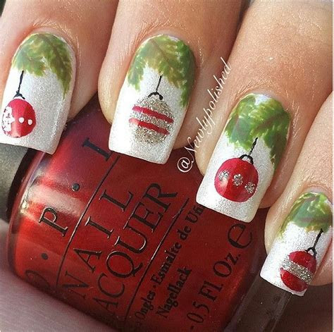 wonderful christmas nail art designs