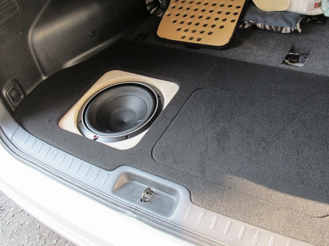 お勧めサブウーハー 奈良県でカーオーディオ カーインテリアなら エルハウス