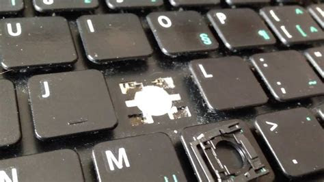 Asus computers and other electronic products have become popular both for their features and the quality of the components. How to remove and replace a key on Acer Aspire laptop