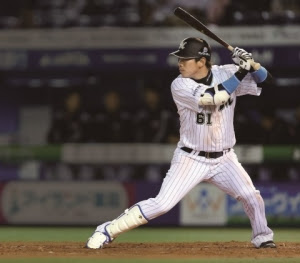 千葉ロッテマリーンズ 角中勝也選手 私服 愛用品 大公開 ヒライの 野球選手の私服 愛用品紹介