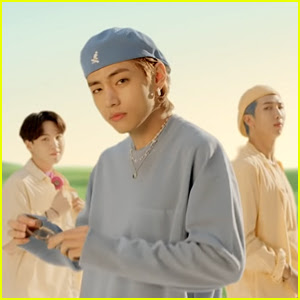 What Bts Dynamite Song Lyrics Really Mean Rm And Suga On Meaning