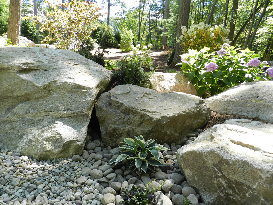 front yard boulder landscape design