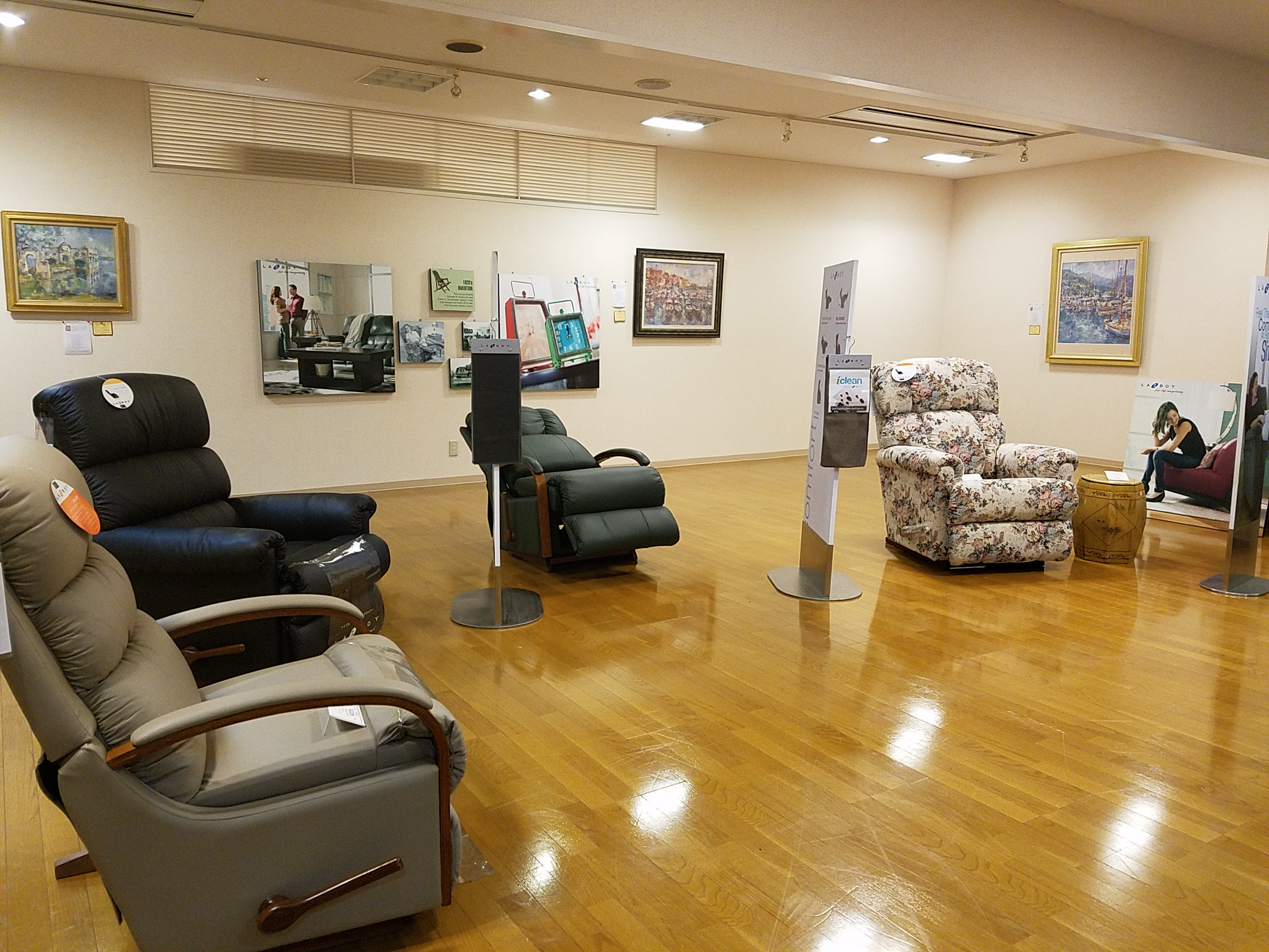 レイジーボーイ 関西初の常設展示 ミュゼール 大丸インテリア館 神戸 ダニエルブログ