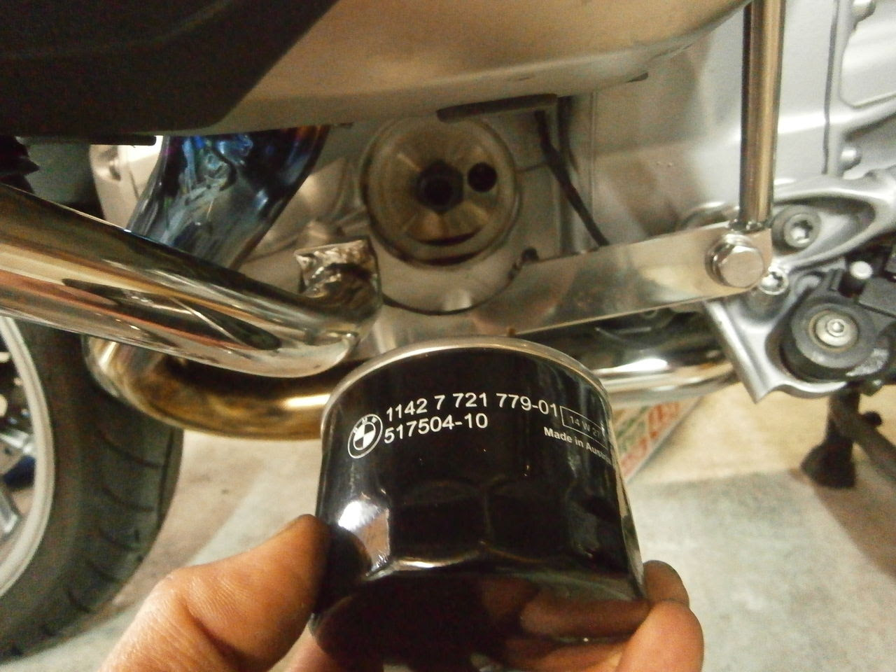 弊社製bmw R10rt エンジンガード改良の件 バイクマフラー販売 ワンオフ製作のr Style