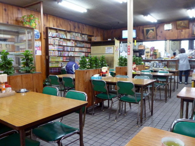 現役バリバリ！トヨタ屋食堂！  漂えど沈まず