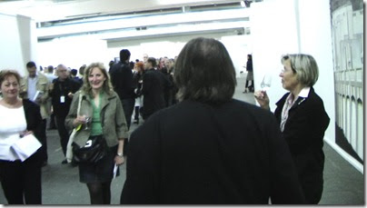 Swiss Art Awards 2009 - Heinrich Gartentor im Gespräch mit Gästen 3