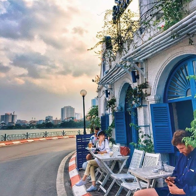 Thu sang, lang thang 5 quán cà phê view tình, đẹp nhất Hà Nội - Ảnh 16.