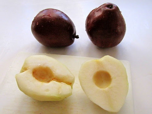 Red Anjou Pears