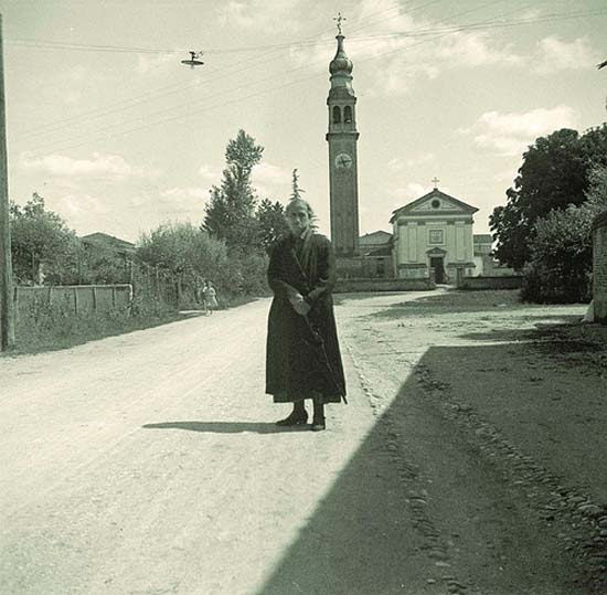 Idős olasz nő