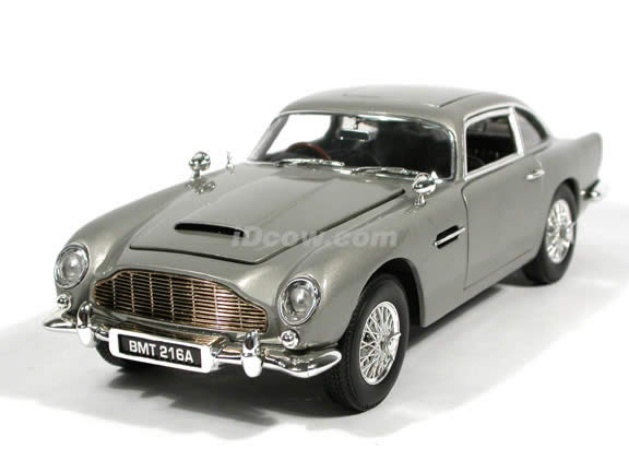 Aston Martin DB5 Gallery