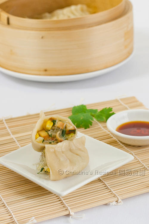 五彩蔬菜蒸餃 Steamed Vegetable Dumplings01