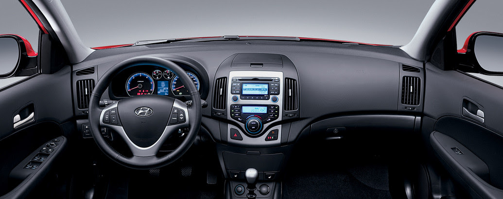 2011 Hyundai Elantra Touring Price, MPG, Review, Specs & Pictures