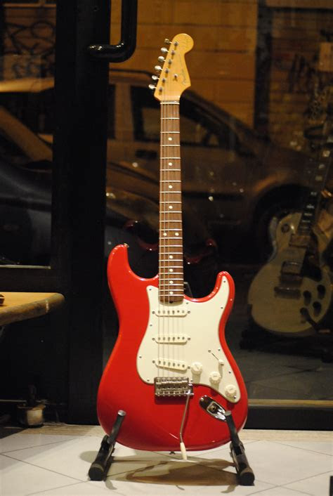 Der ungarische forint ist die währung ungarns. Fender Stratocaster Mark Knopfler Stratocaster 2003 Fiesta