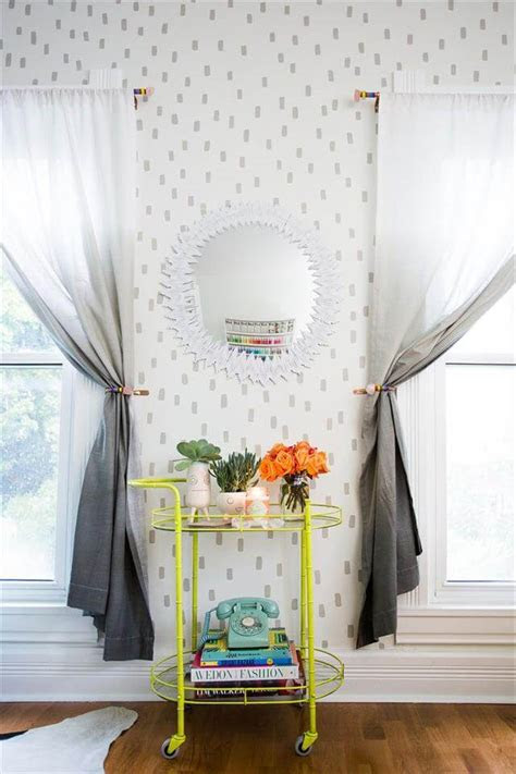 From functional furniture to crafty home decor, you can use some clever cuts and tidy finishes to bring your design dreams to li. 16 DIY Stylish Accent Wall Design | DIY to Make