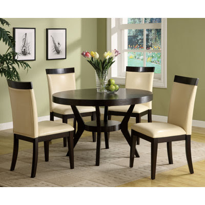 Economy Apartment: space saving dining set