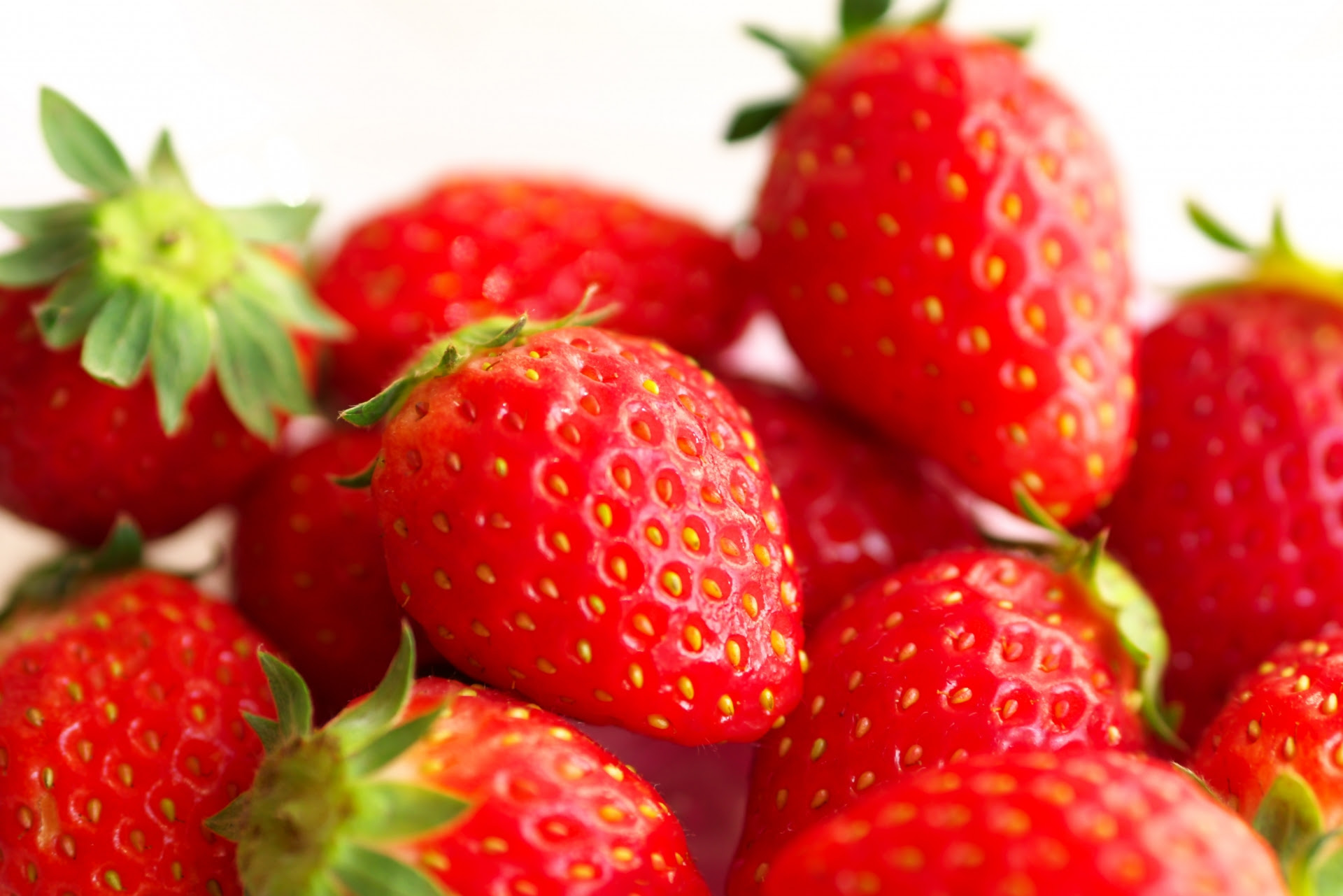 ストロベリームーン Strawberry Moon とは 6月の満月を楽しもう 趣味人 Com