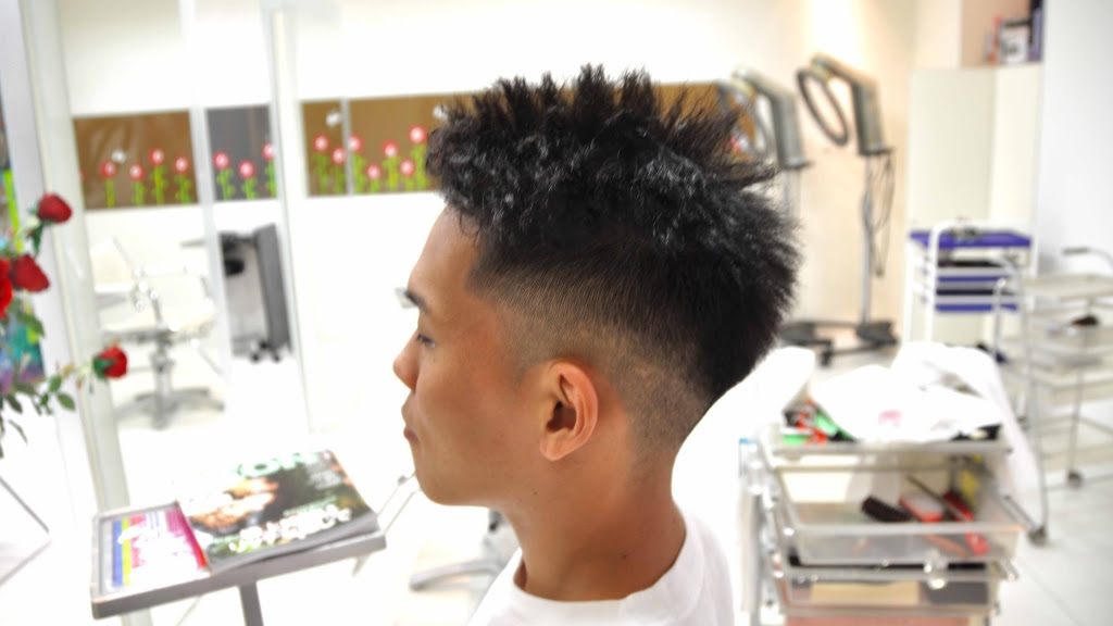 こんな特殊系パーマも武器として隠し持つのがプロである ショートカットとくせ毛が得意なくせもの美容師のブログショートカットとくせ毛が得意なくせもの美容師のブログ