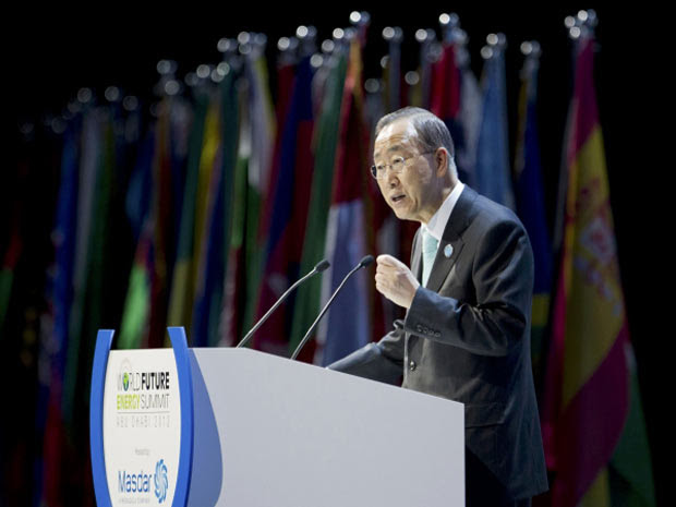 O secretário-geral da ONU, Ban Ki-moon, discursa nesta segunda-feira na abertura de evento em Abu Dhabi (Foto: Ryan Carter/Abu Dhabi Crown Prince Court/Handout/Reuters)
