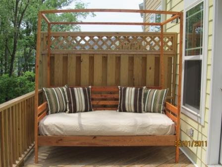 Ana White Outdoor Pine Canopy Daybed - DIY Projects