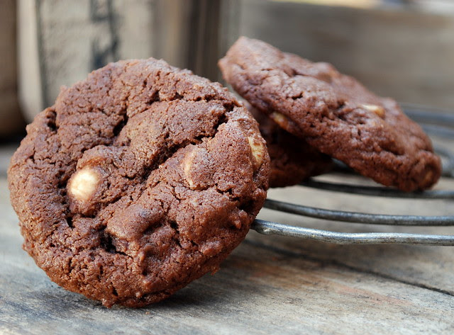 Black & White Chocolate Cookies 1