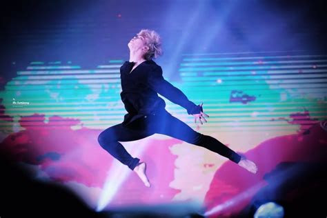 In parts of the country such as las vegas, phoenix and arizona, summer highs can reach over 100 degrees fahrenheit. BTS's JiMin Defies Gravity Once Again With 'Esquire