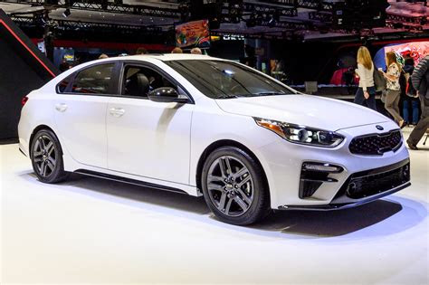 With daytime run lamps, without high gloss. The 2020 Kia Forte Deserves Your Respect More Than You Think