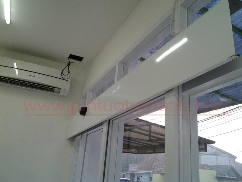  Pintu  Kaca  Otomatis Pintu  kaca  Geser Pintu  Sliding  