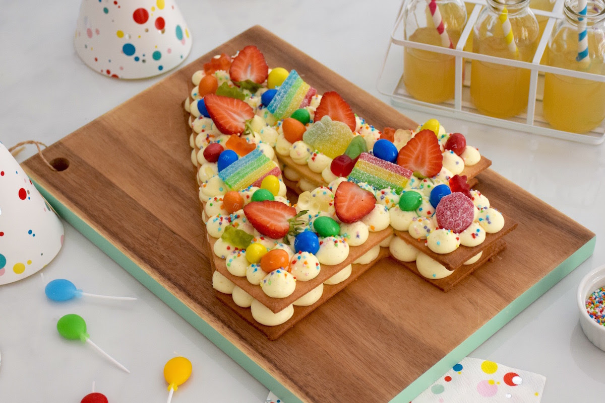 Number Cake Enfant Vanille Fraise Anne Sophie Vidal Fashion Cooking