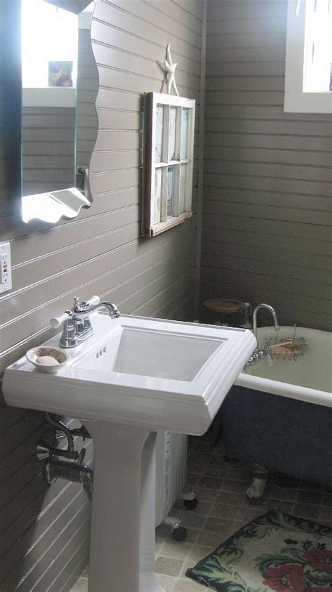 Diy network master plumber ed del grande gives the basics on four of the most common types of household water filter. Horizontal beadboard | Simple bathroom renovation