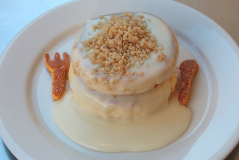今日は何の日 1月25日はホットケーキの日 ふわふわで話題の レインボーパンケーキ へ行ってきた ぐるなび みんなのごはん