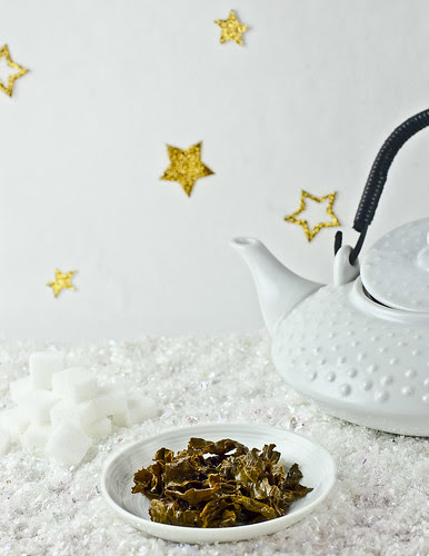 Still life with tea leaves