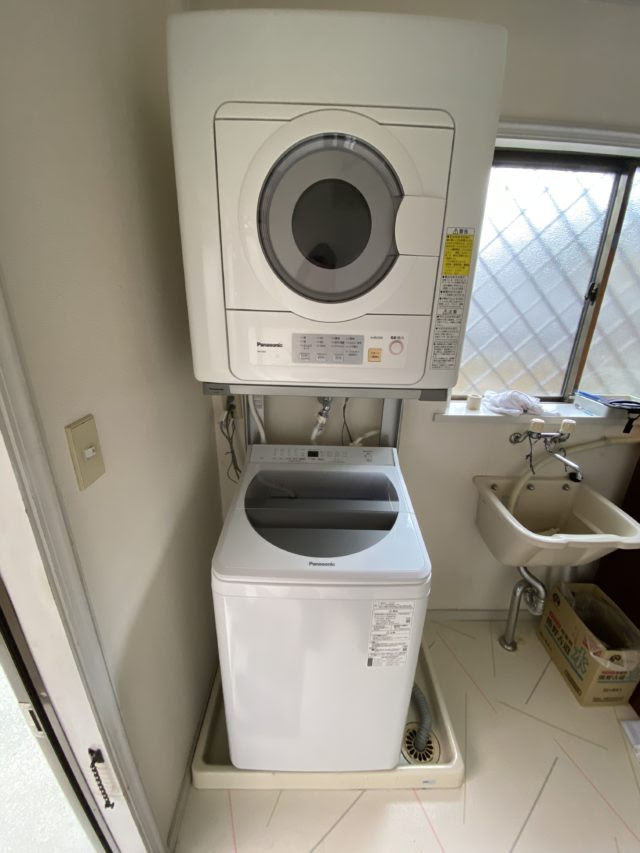 全自動洗濯機専用直付ユニット台の施工事例 パナソニック クシダデンカ 三重県津市で省エネ家電 ソニー製品 リフォームをお求めはお気軽にどうぞ