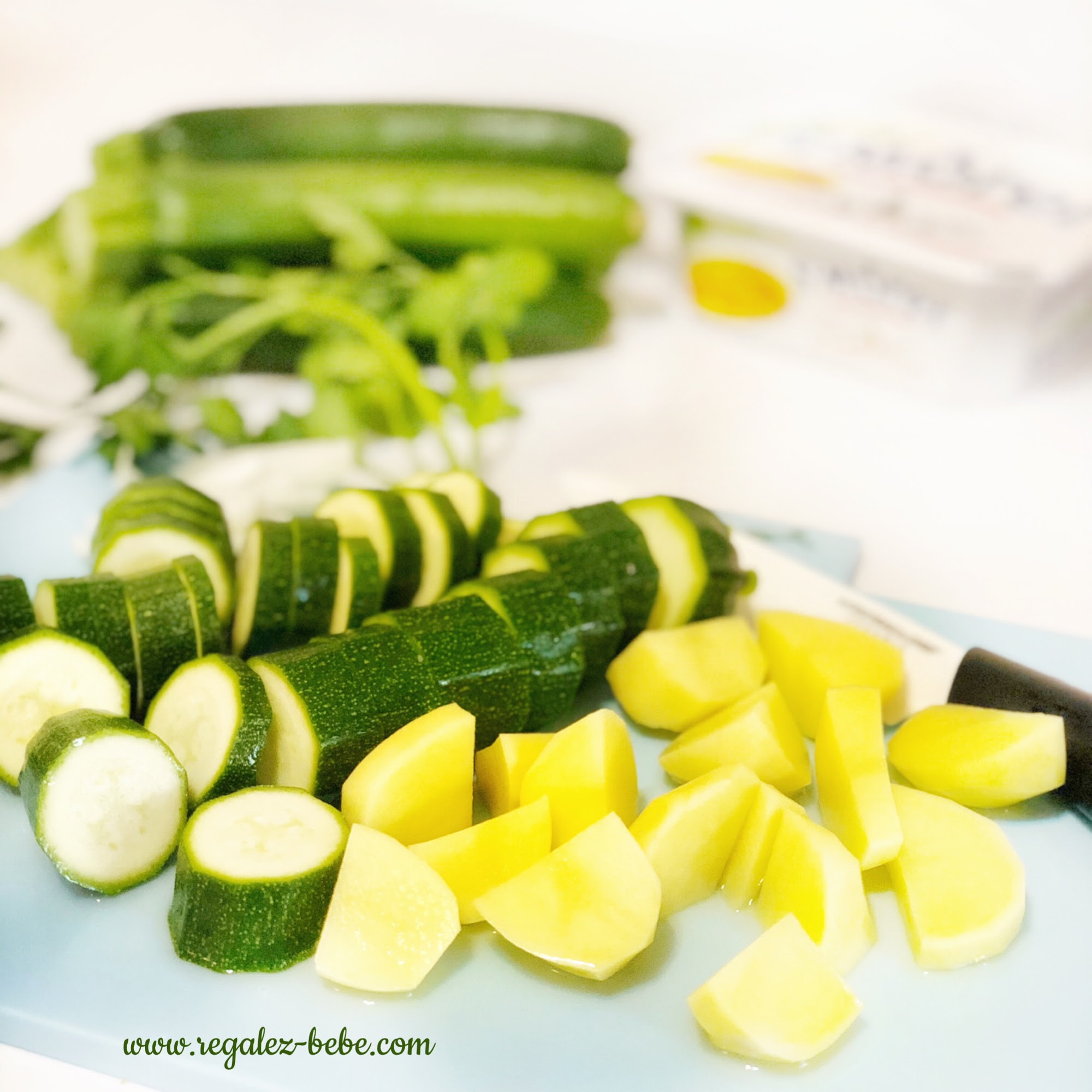 Veloute De Courgettes Au Fromage Frais Pour Bebe Une Recette De Regalez Bebe
