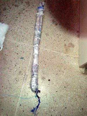 Bisnaga de plástico foi usada para enviar drogas para presídio no RN (Foto: Cedida/Coape-RN)