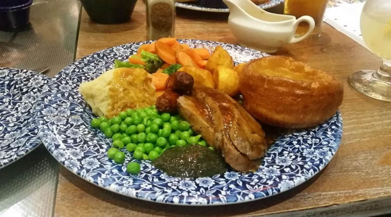 Wetherspoons Will No Longer Be Serving Roast Dinners - Sick Chirpse