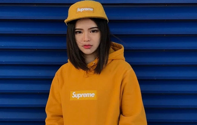 Mặt trái của lối sống ảo trên Instagram: Mỹ nữ chuyên xin tiền bố mẹ sắm áo quần hàng hiệu - Ảnh 1.
