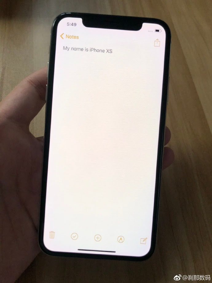 iPhone 2018 : l'iPhone XS se montre via des photos de ... - 690 x 920 jpeg 63kB
