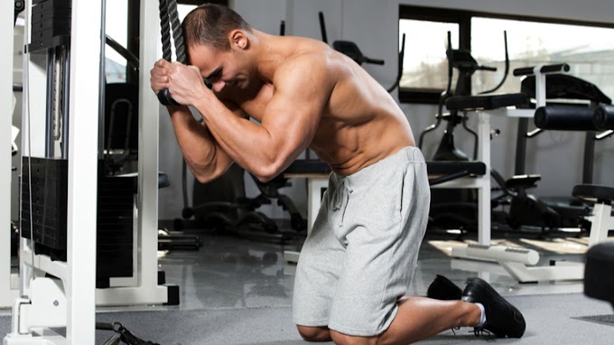 How to Do the Cable Crunch for Ab Strength and Size