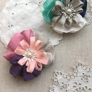 まりとみ先生 リネンフラワーリボンのコサージュ Rose Rosa リボン レース 紐 ボタン 手芸のお店