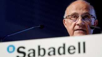 El president del Banc Sabadell, Josep Oliu, a la primera junta a Alacant (EFE)