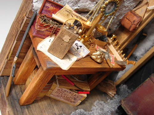 gold rush miners licence. Gold Rush Miner Scene 1:12