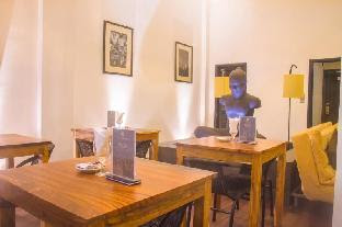 Adore Riverside Hotel