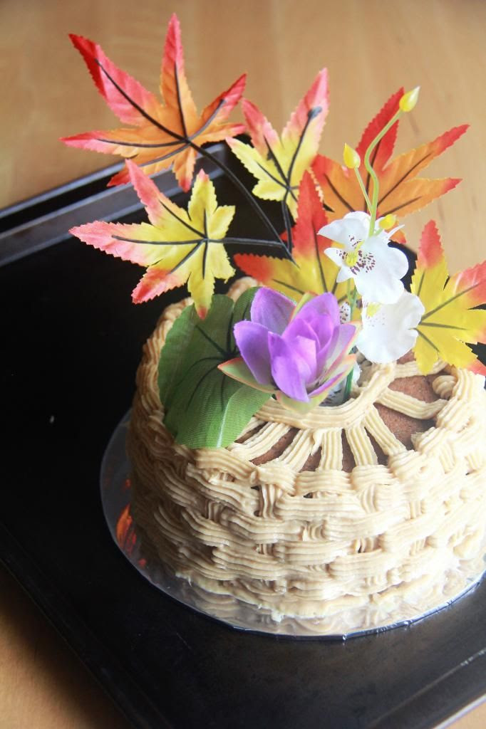 dessert - banana cake with peanut butter frosting
