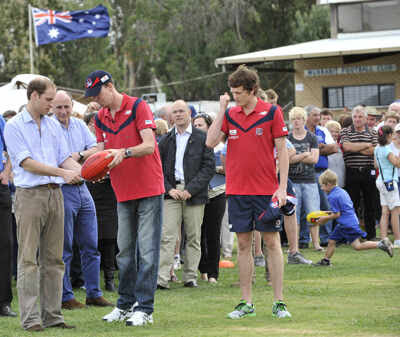 prince williams visits kerang. Prince William visits Kerang