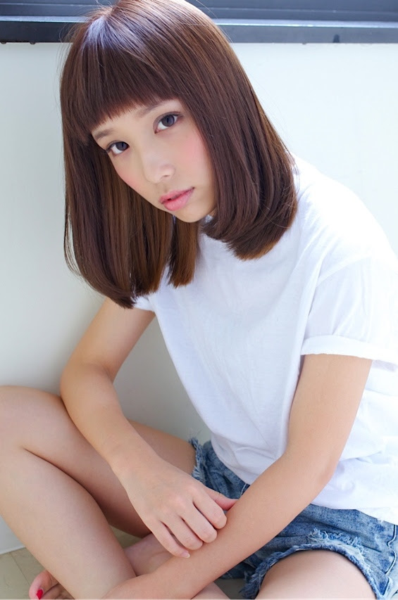 シャンドゥールプレミアム店 オン眉インナーカラーフェミニンボブ