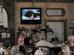 Willie serves 'em up during the inauguration
