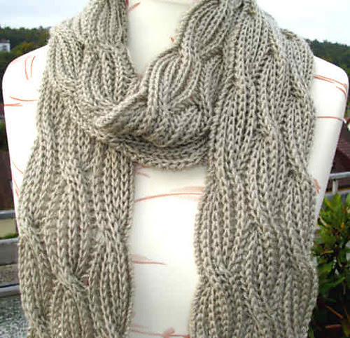 Free knitting scarf patterns