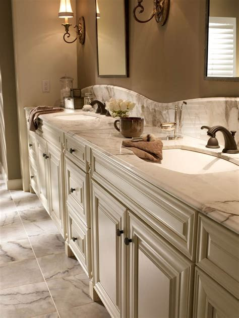 Did you replace a body panel and now it doesn't match the rest of your car? Style 720R in Painted Silk